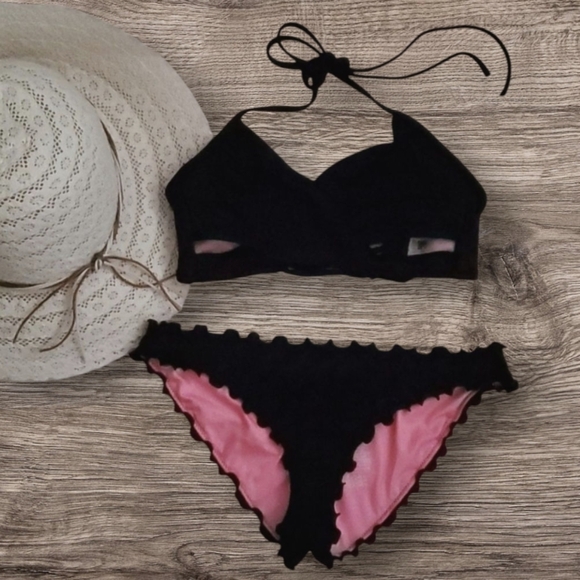 PINK Victoria's Secret Other - PINK VICTORIA'S SECRET Swimwear Bikini Top Ruffle Hem Bottom Swimsuit Set